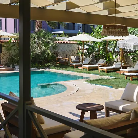 Naya Port לינה וארוחת בוקר אלאקאטי