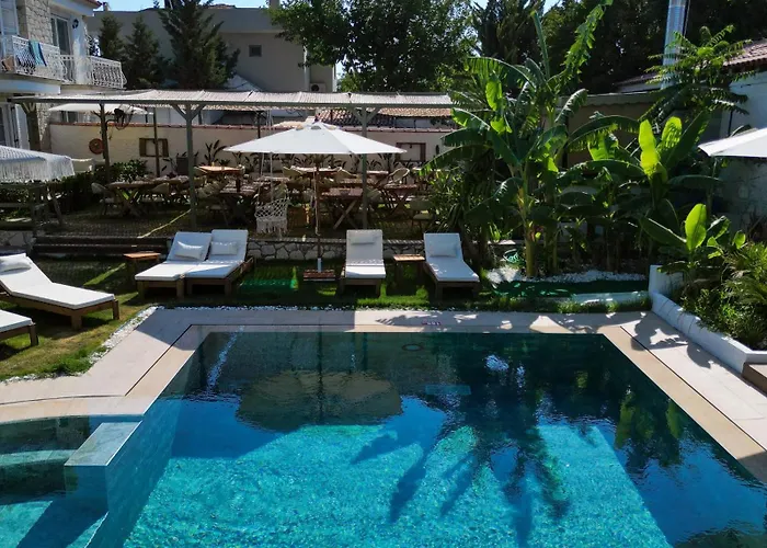 Naya Port Bed & Breakfast