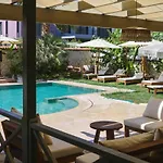 Naya Port Bed & Breakfast Alacati