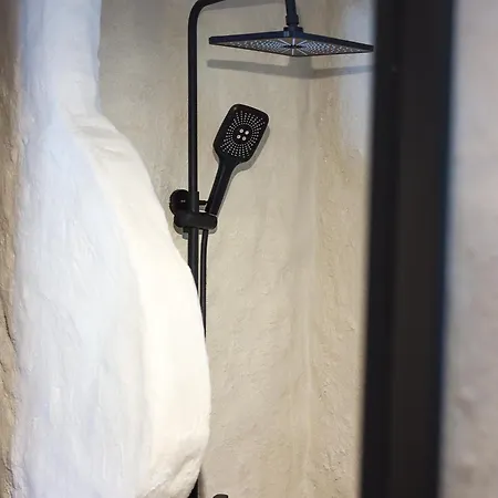 Naya Port B&B 알라카티