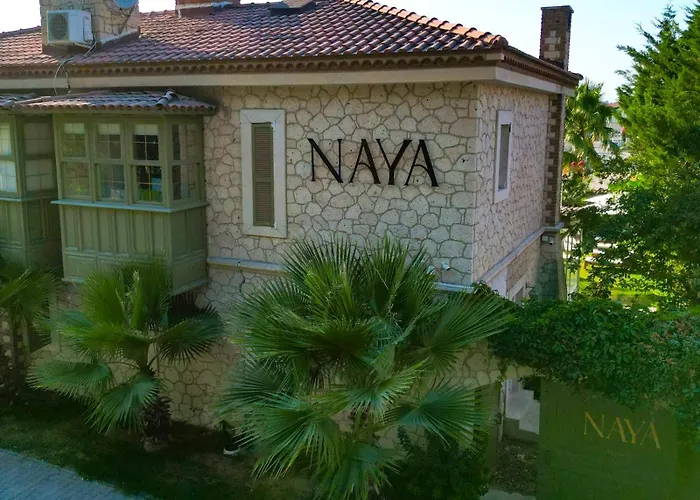 Naya Port *