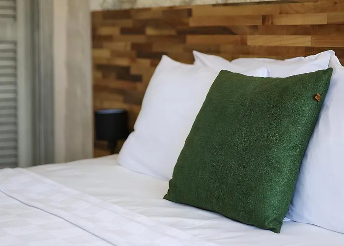 Alojamento de Acomodação e Pequeno-almoço Naya Port *